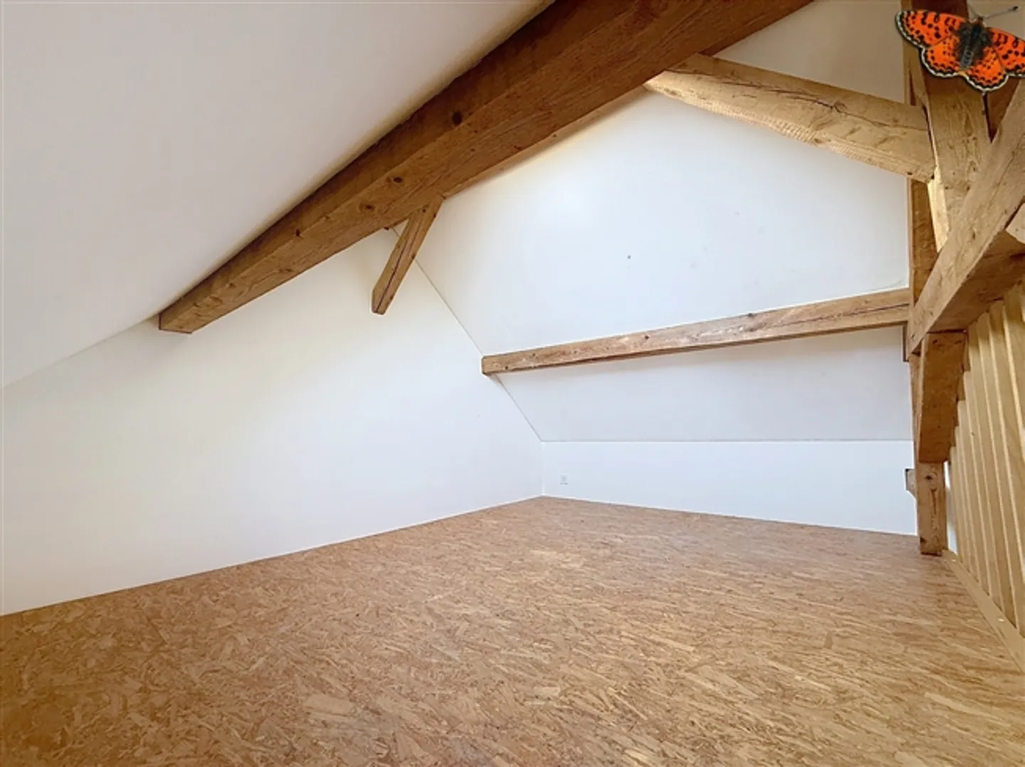 Quiet Artist's Studio - Photo 8 of 8