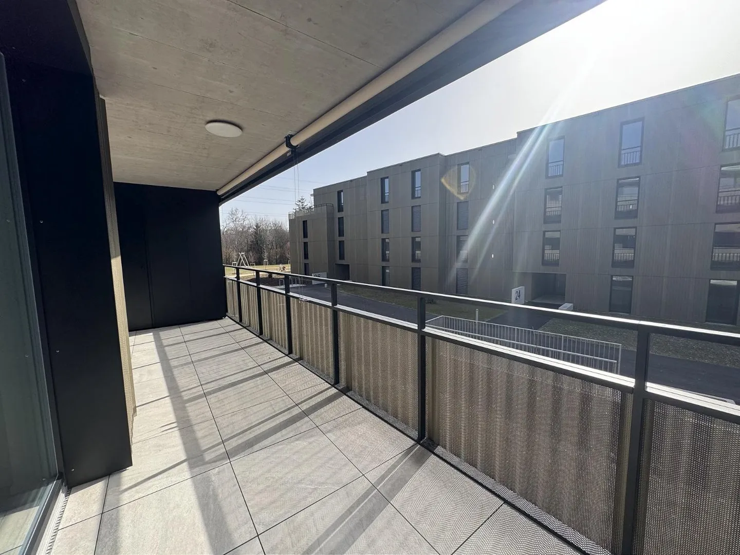 05650 - Appart. 3œ PCES - IMP. CHAMP-RIOND 18 - MATRAN - Foto 1 di 11