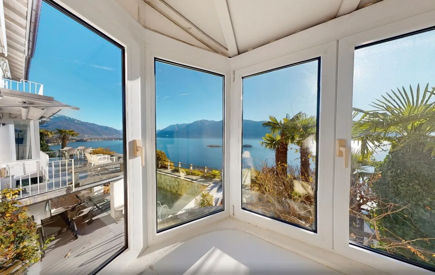 Unique Villa with Panoramic Views - Photo 18 of 39