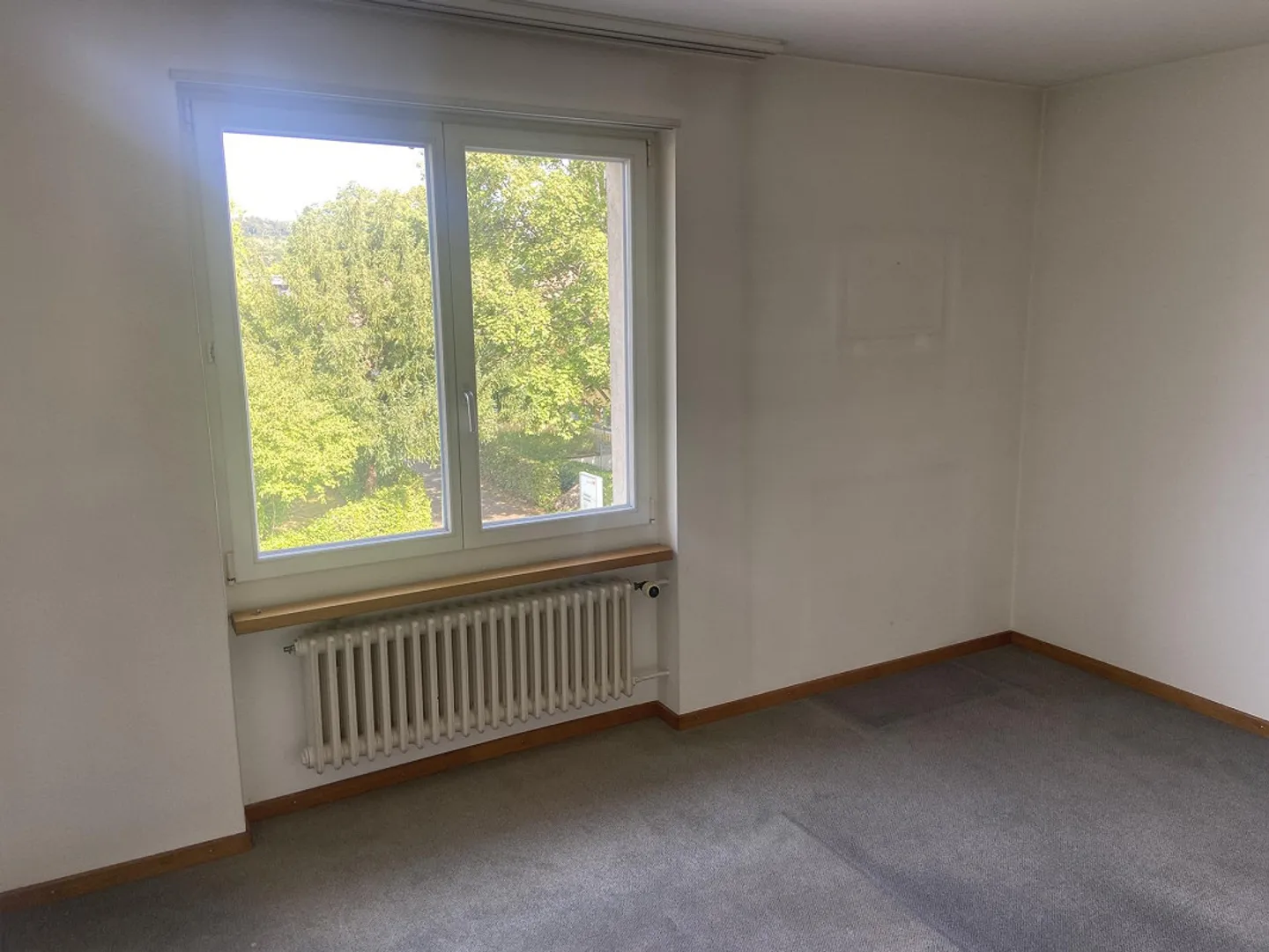 Charmantes 4.5-Zimmer-Reiheneinfamilien-Eckhaus mit Garten, - Photo 12 sur 17
