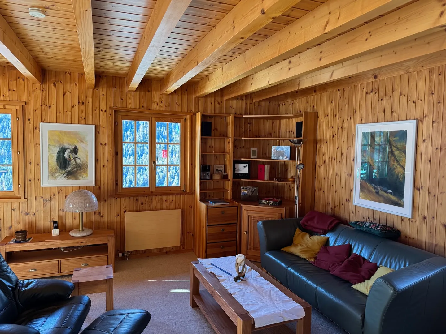 Chalet with Stunning Views - Photo 12 of 12