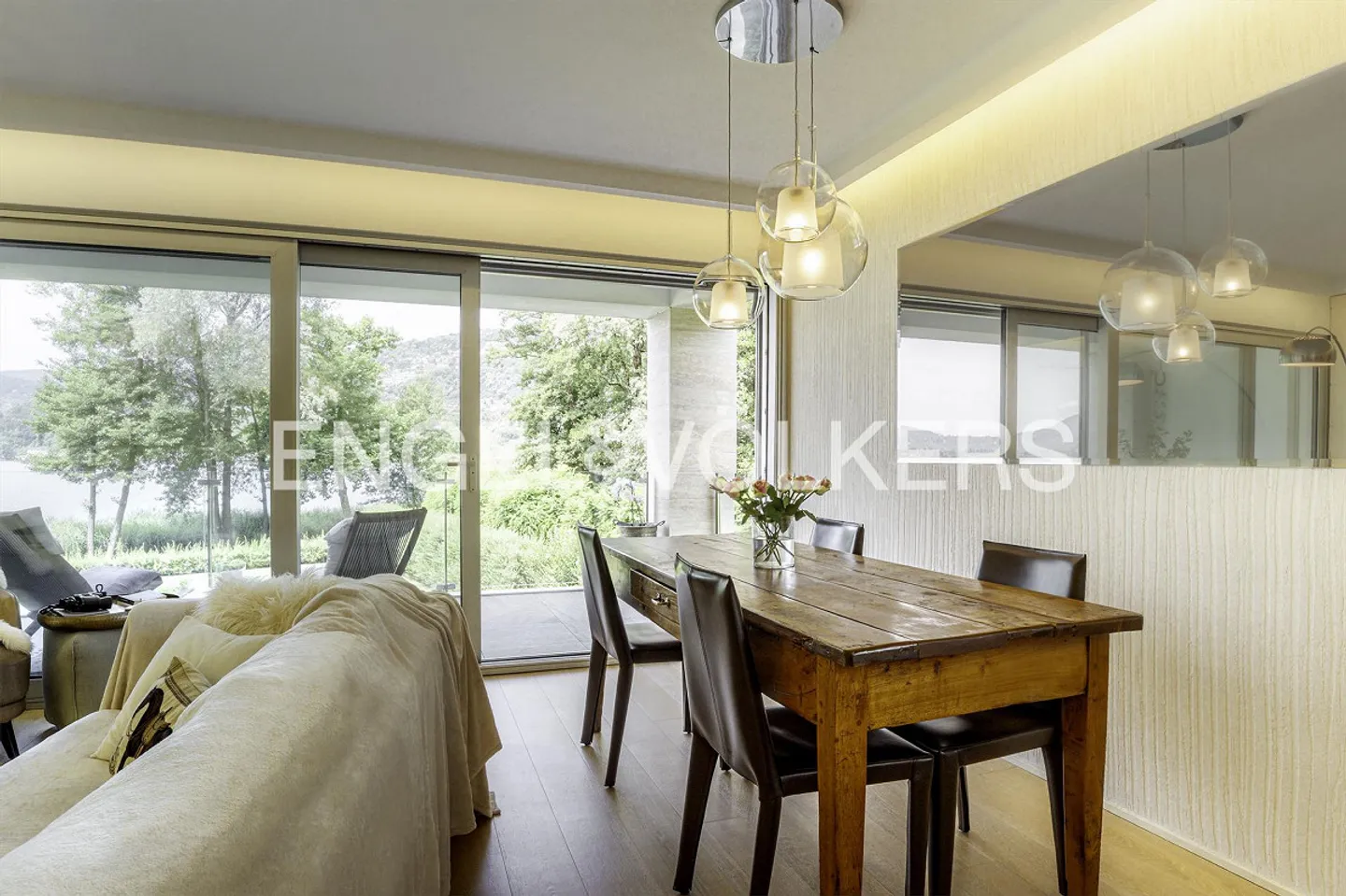 Raffinatezza e Relax direttamente al Lago - Foto 4 di 13