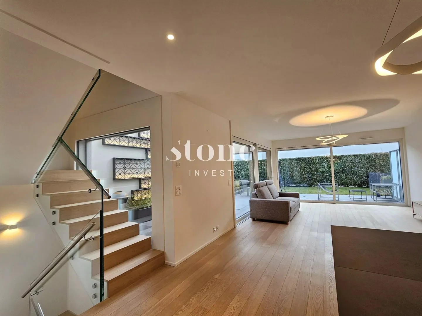 Magnificent row villa in Veyrier with 230m2 - Photo 1 of 13