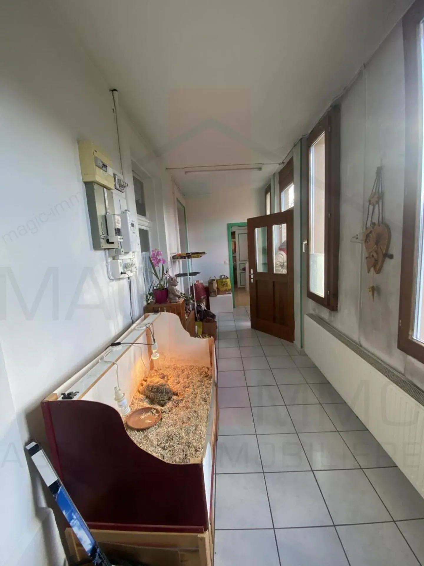 Mixed-use building 24 rooms - Photo 15 of 18