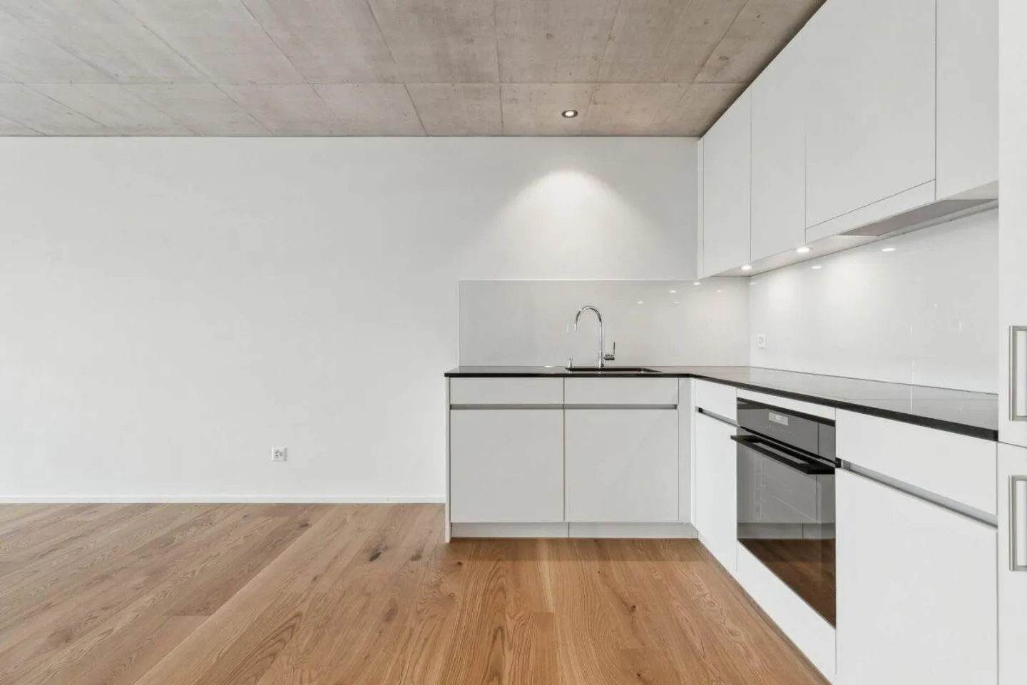 Nouvelle construction "Emseren" - Recherche d'un nouveau locataire pour un nouvel appartement de 2,5 pièces - Photo 1 sur 6