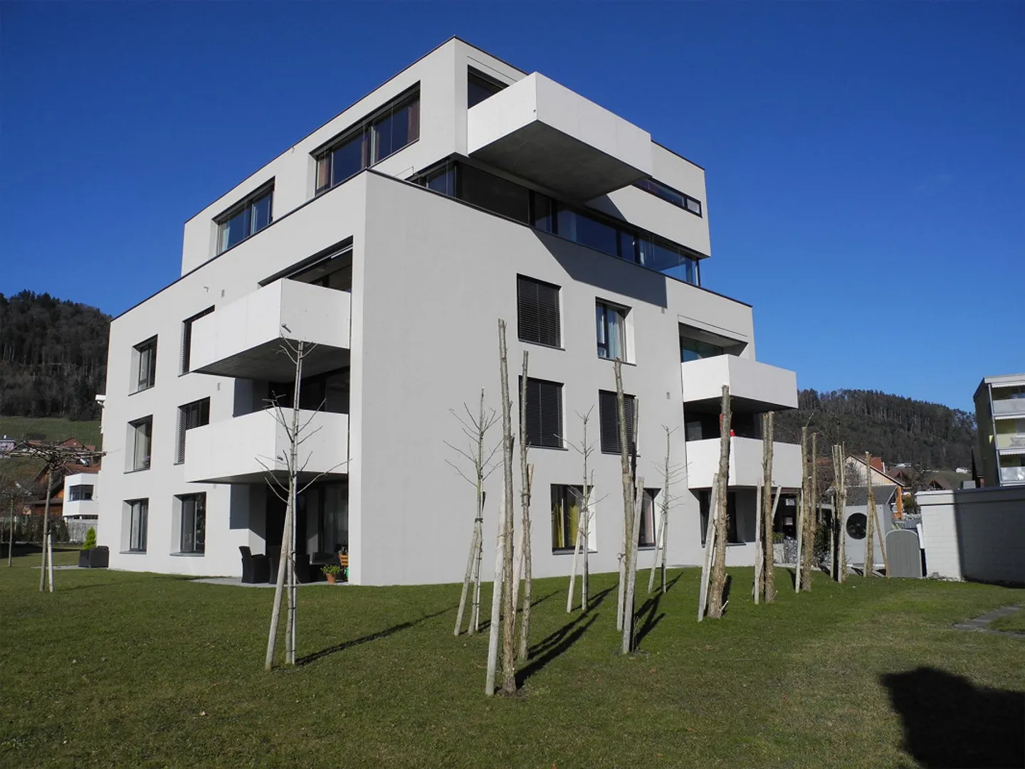 Cozy apartment with a view of greenery - Photo 1 of 5