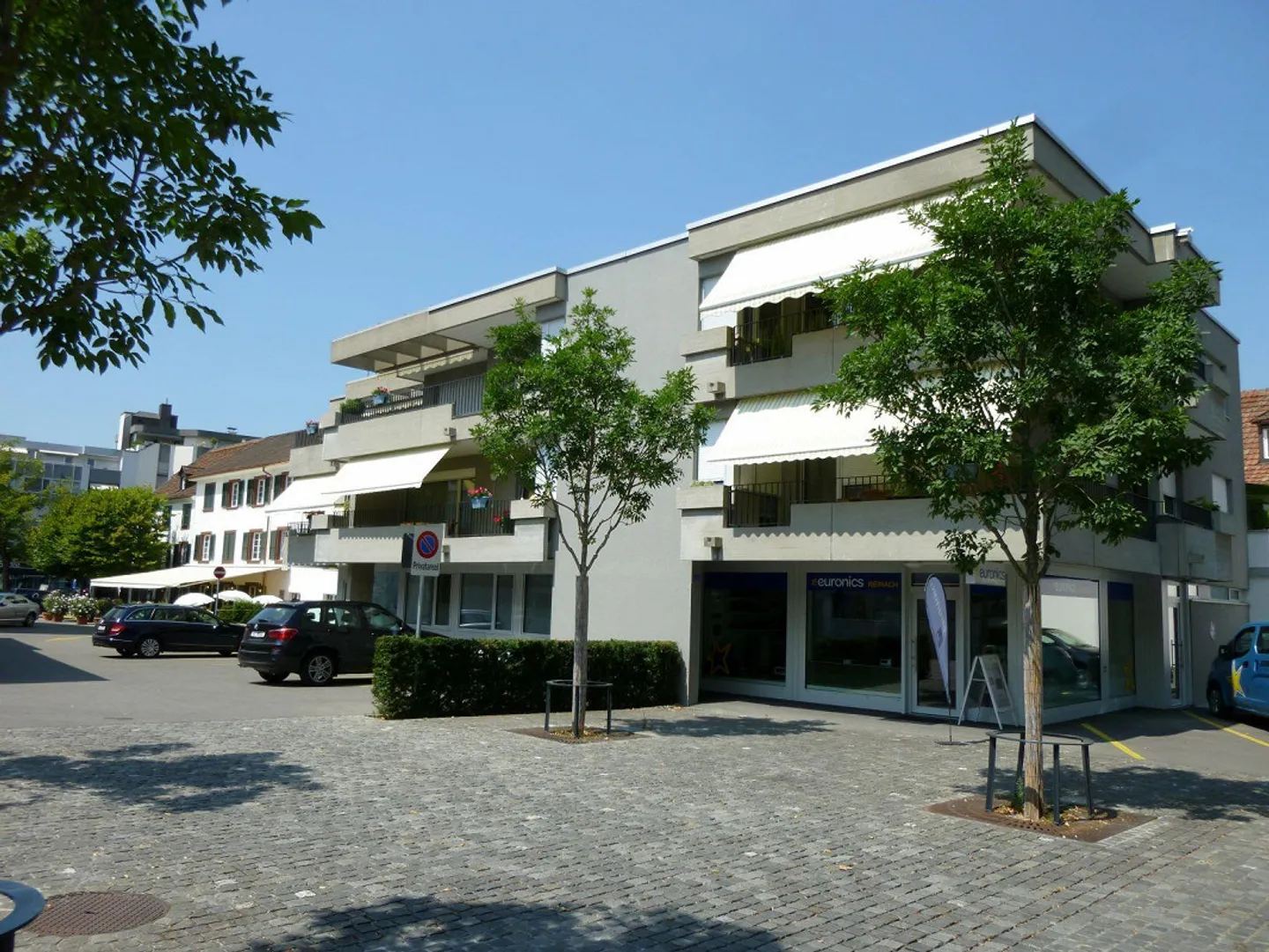 Espace de bureau/commercial situé au centre - Photo 1 sur 2