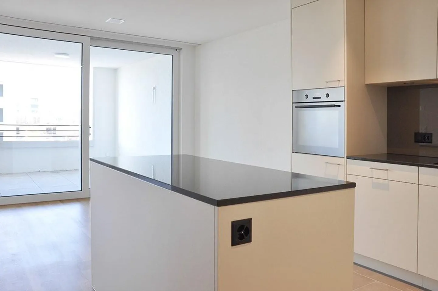 Trendige Wohnung in Wil - Foto 2 von 9
