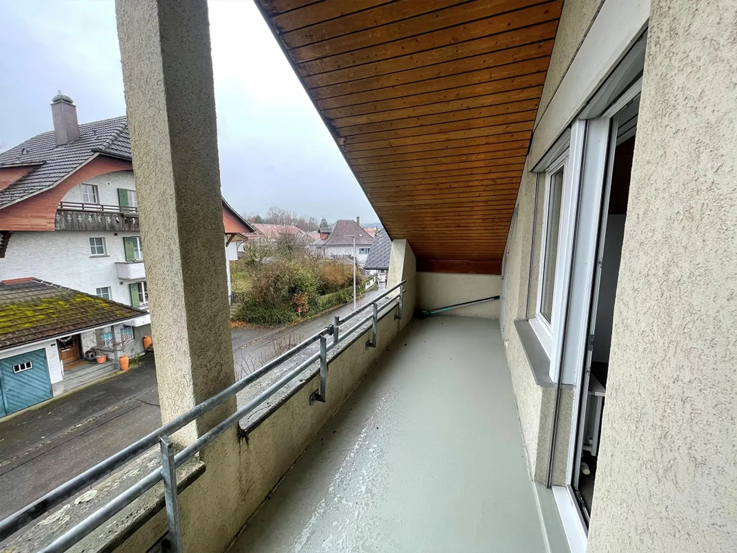 Appartamento luminoso e affascinante di 3,5 stanze - Foto 7 di 8