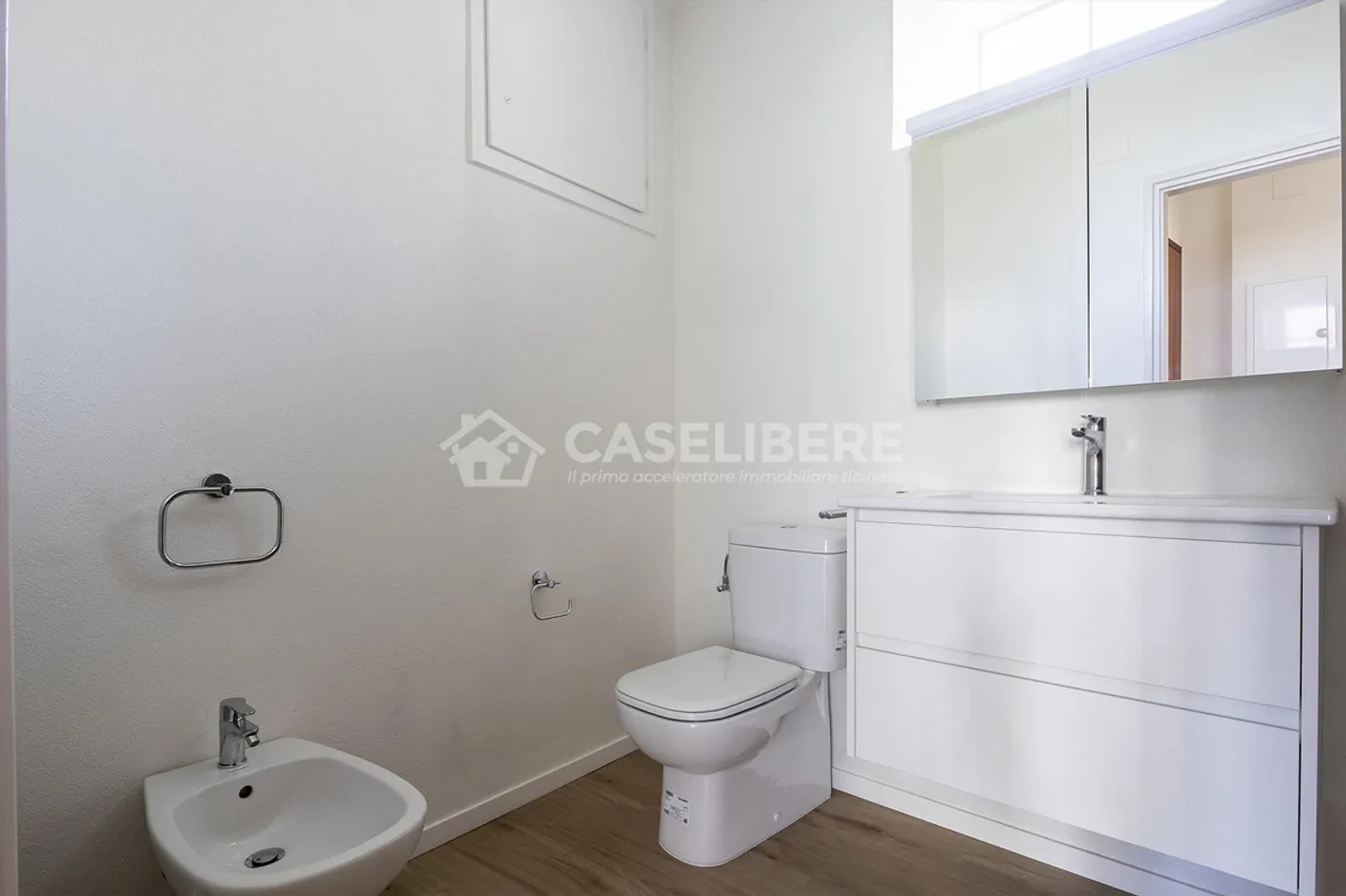 SPACIOUS 2.5 RENOVATED IN LOCARNO - Photo 6 of 8