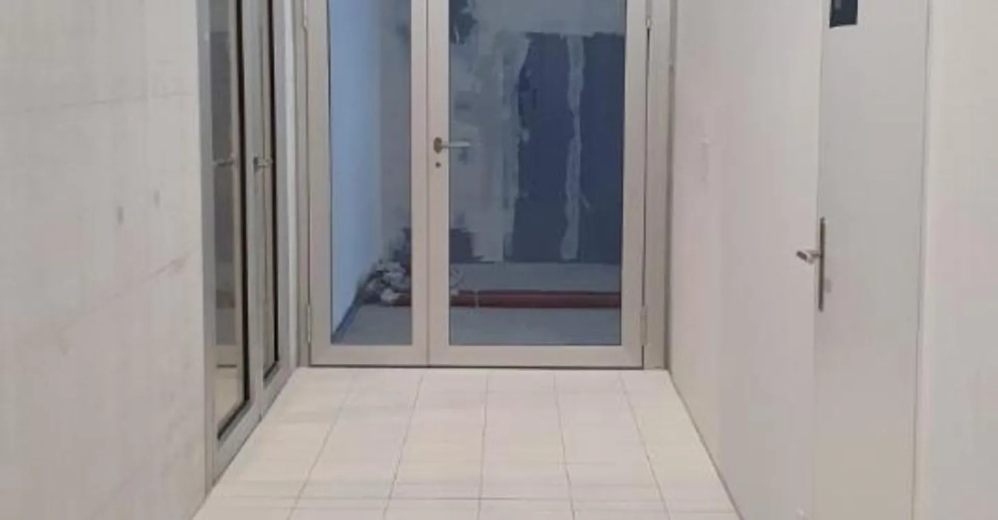 Spazi commerciali unici nel trendy quartiere di Mattenhof - Foto 5 di 5