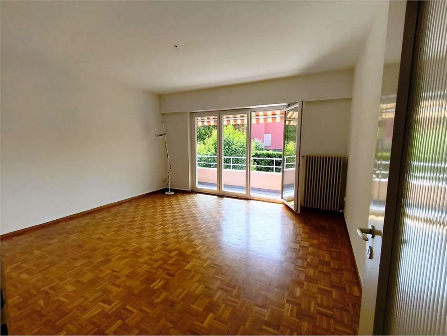 Massagno (Via dei Pioppi 1) - Geräumige 3.5 Zimmer mit Neuer Küche und Großem - Foto 1 von 12