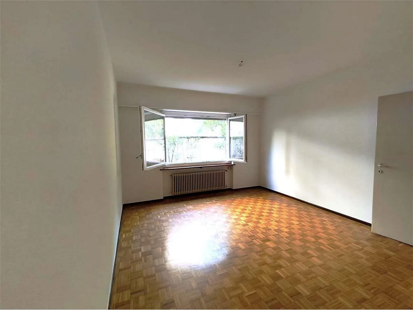 Massagno (Via dei Pioppi 1) - Geräumige 3.5 Zimmer mit Neuer Küche und Großem - Foto 11 von 12