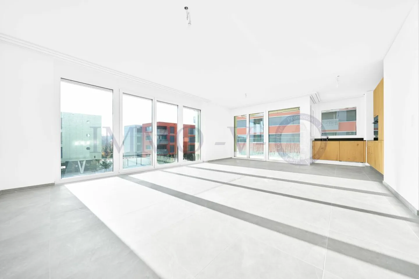 NOUVEAU ET SPACIEUX AVEC BALCON - Photo 1 sur 8