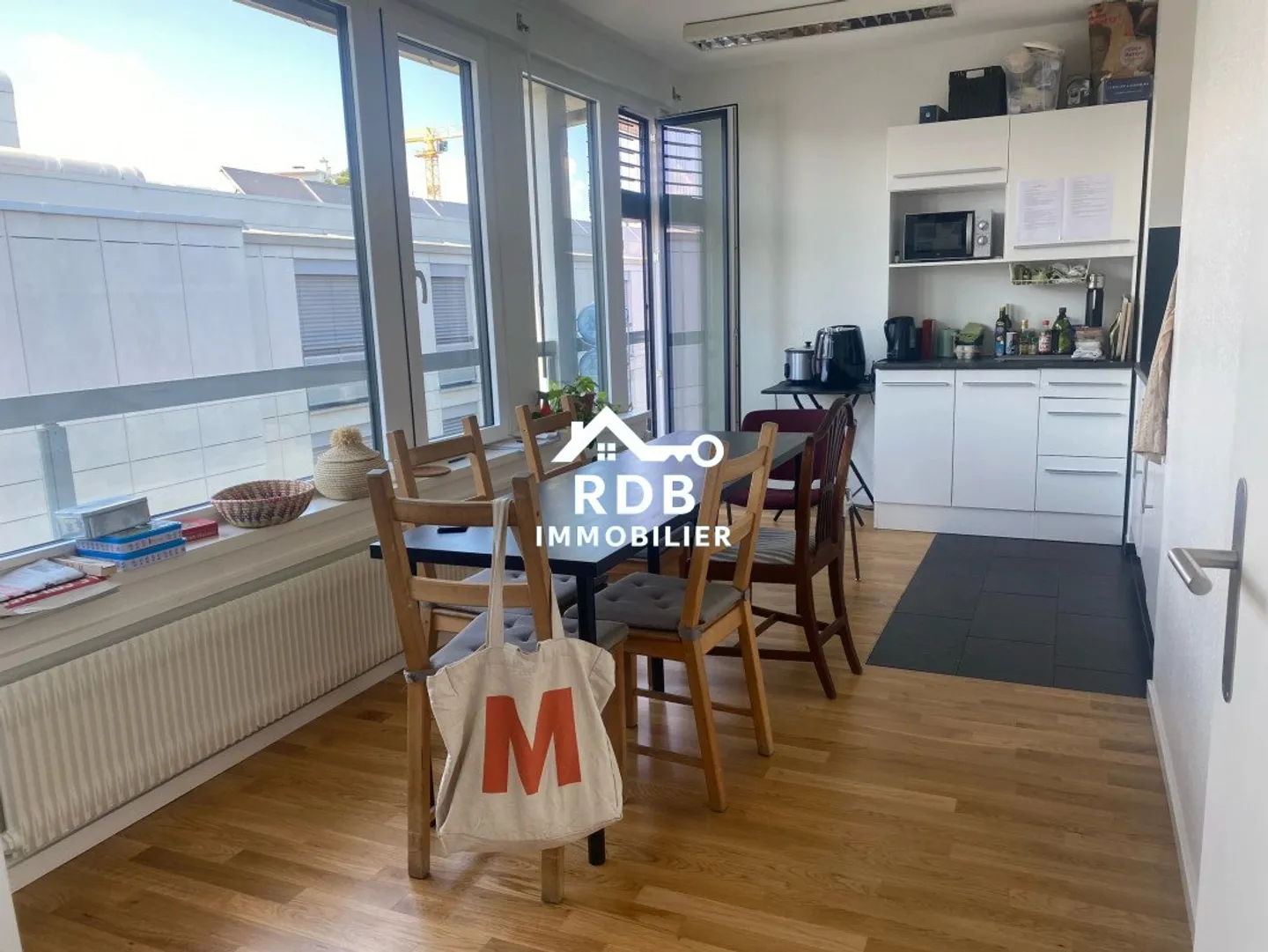 ZU VERMIETEN - Nations / Gare - Büro von etwa 180 m² (CHF 28,30 pro m2) - Foto 5 von 6