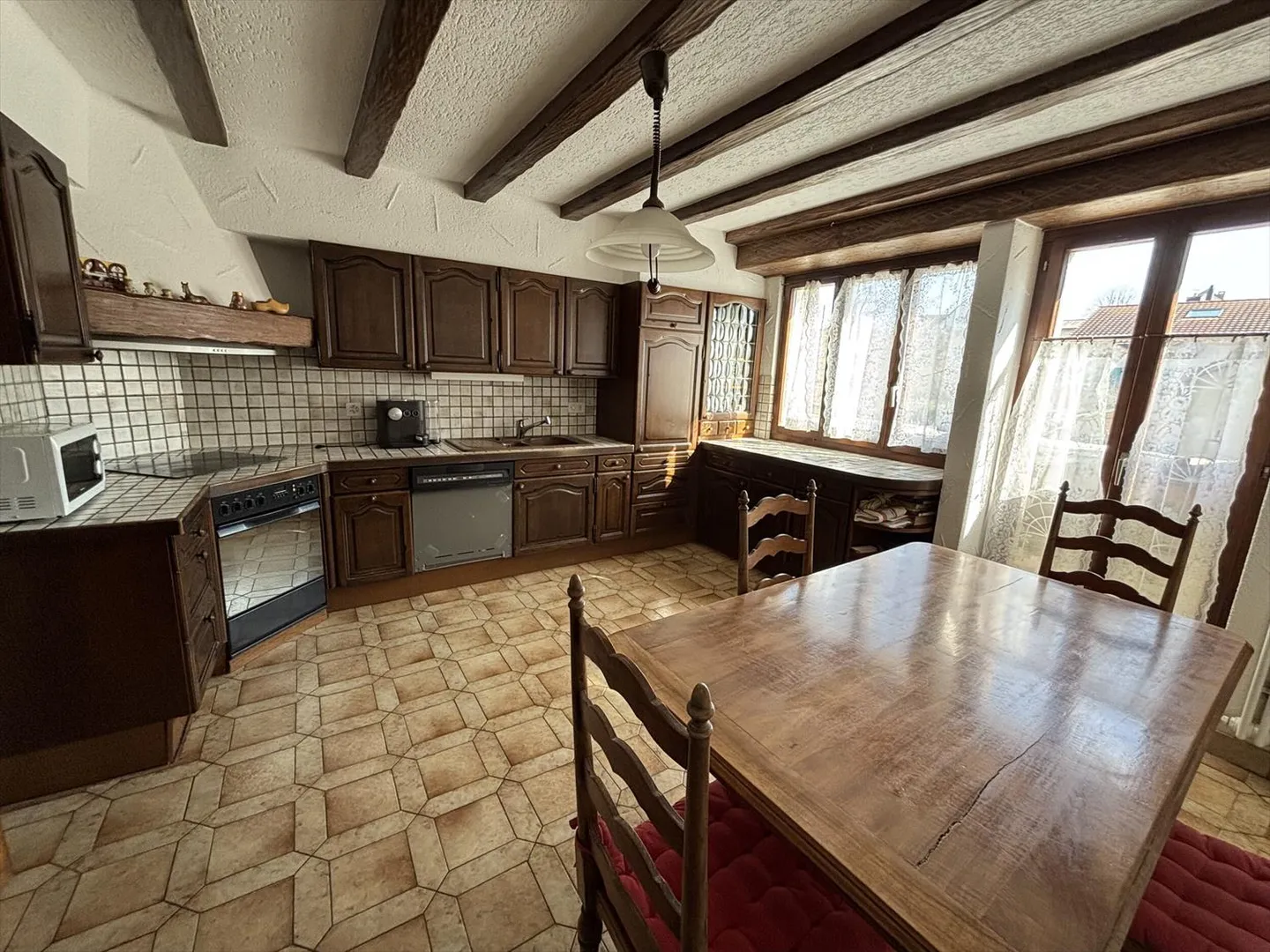 Casa 9.5 stanze - Foto 2 di 13