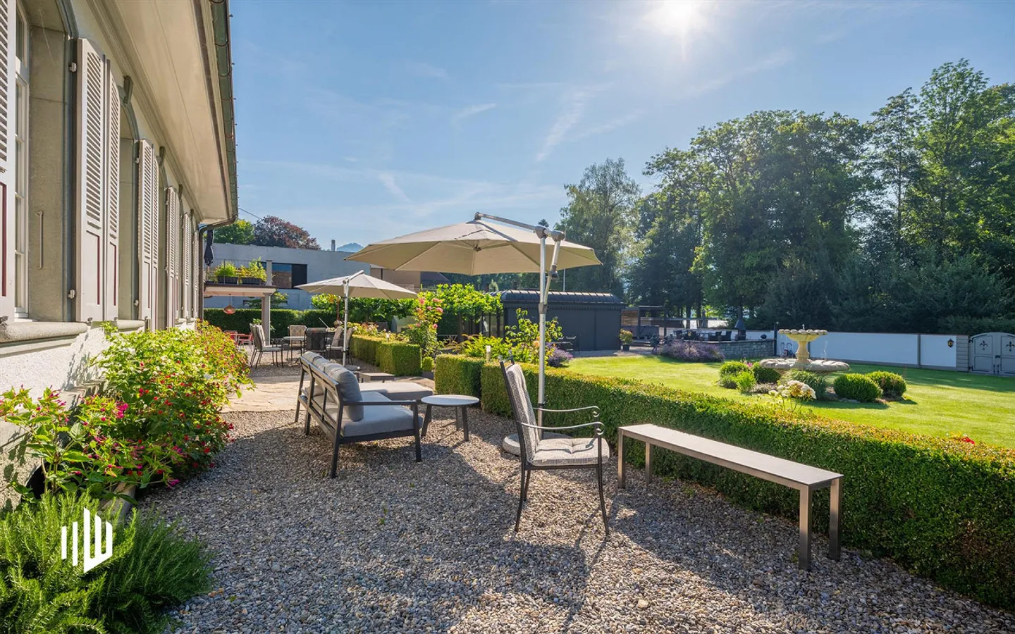 ImmoWyss - Villa neobarocca con dipendenza, padiglione e accesso al lago - Foto 6 di 12