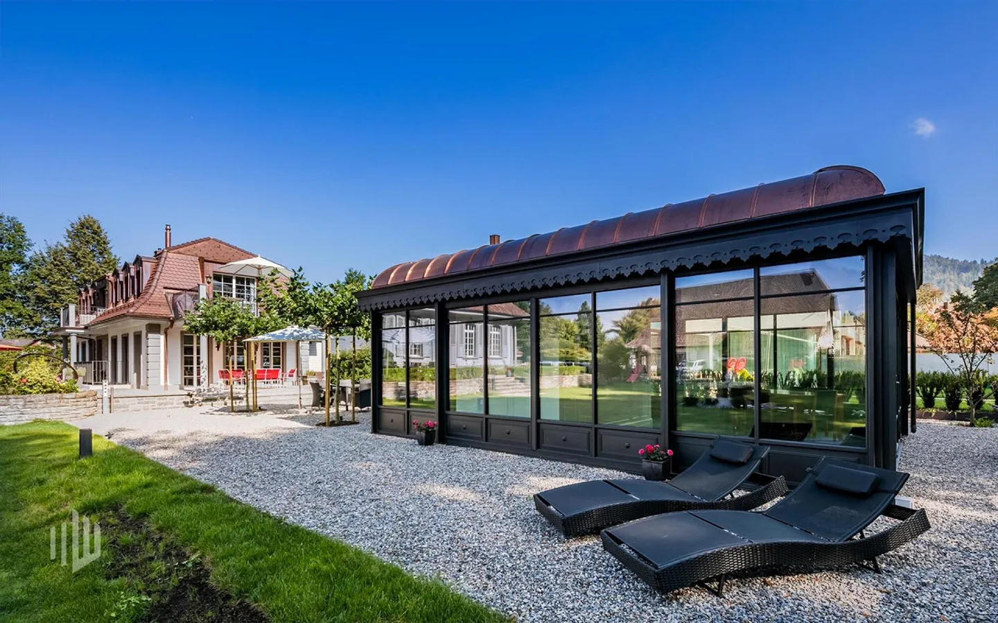 ImmoWyss - Villa neobarocca con dipendenza, padiglione e accesso al lago - Foto 9 di 12