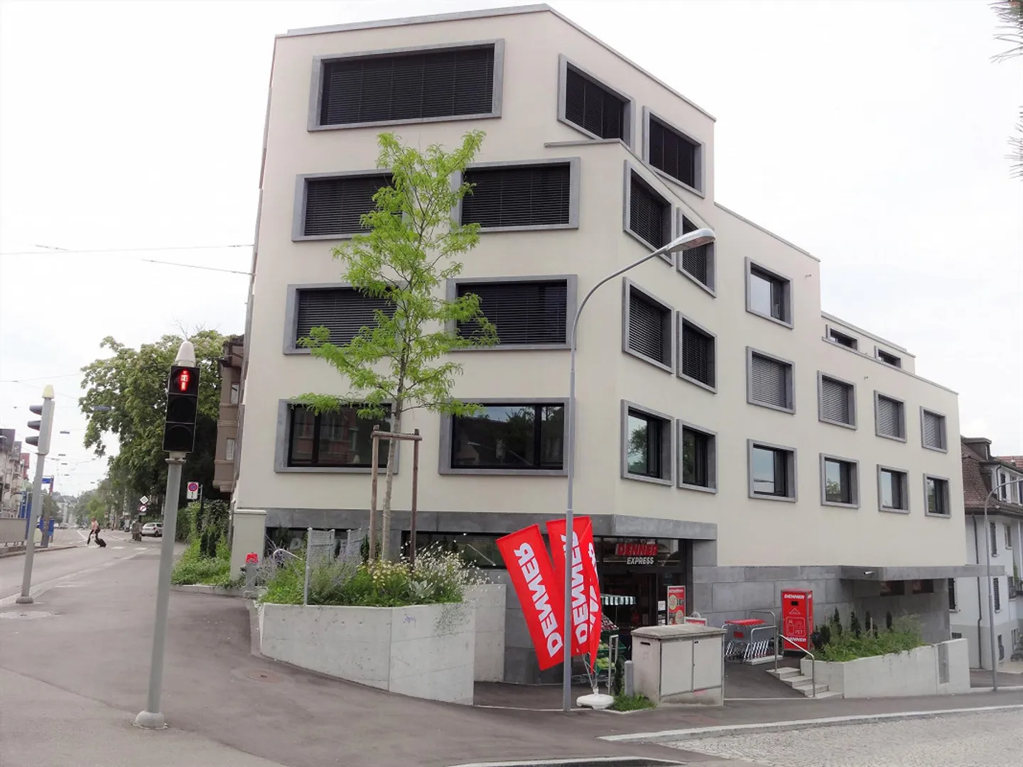 Appartement exclusif de 2,5 pièces à louer immédiatement ! - Photo 1 sur 9