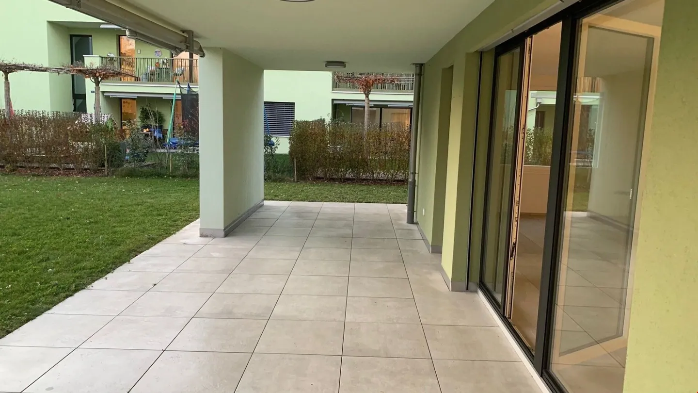 Top 3 1/2-Room Apartment on the Ground Floor in the Blumenau Development - Photo 5 of 11