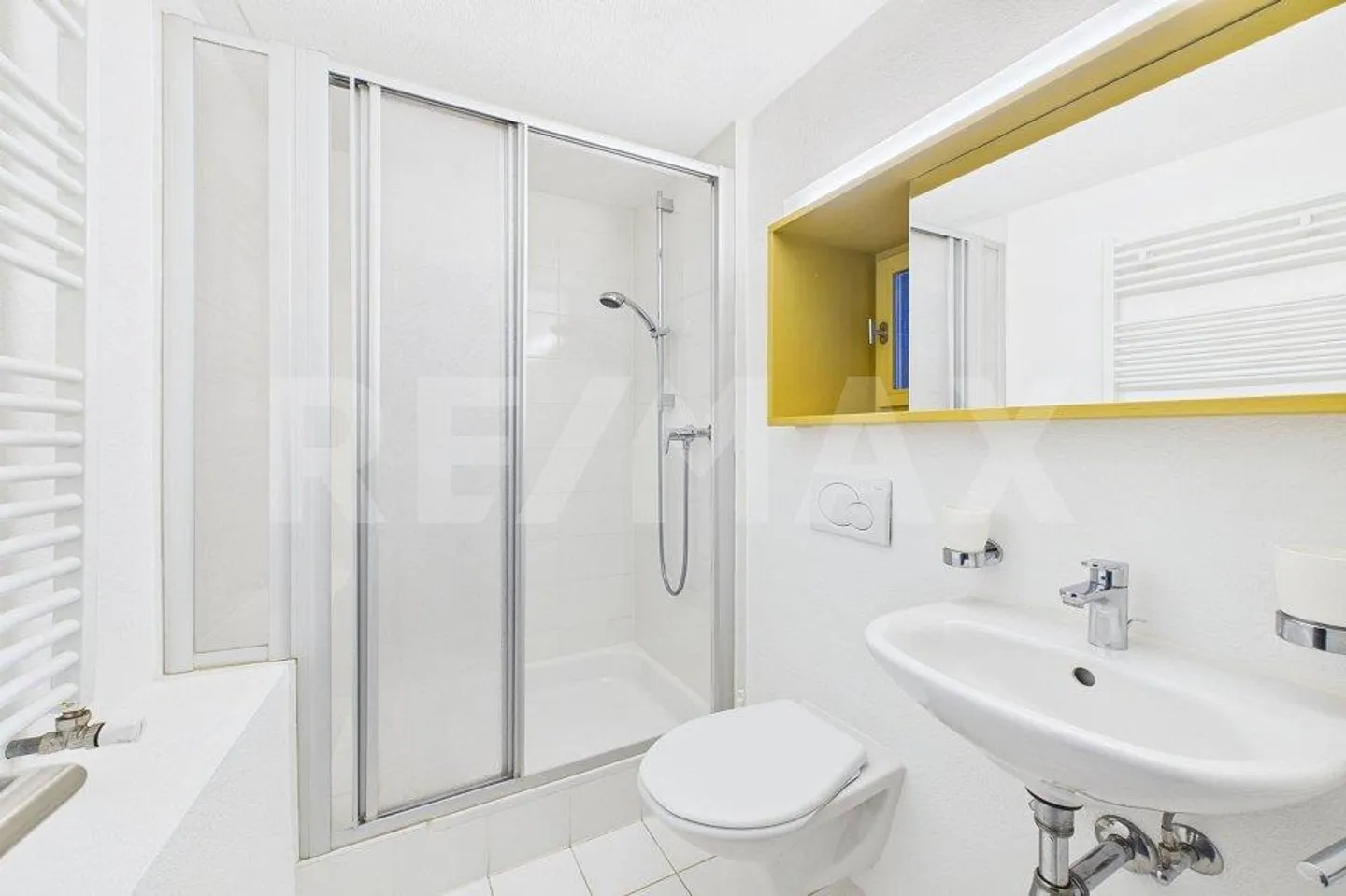 Authentic Ticino house renovated with garden in Cureglia - Photo 13 of 13