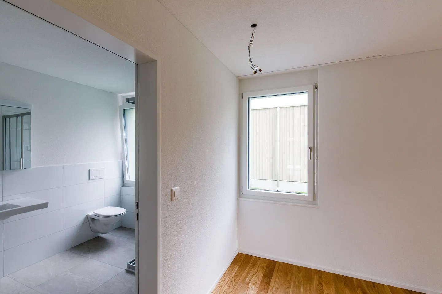 Top 3 1/2-Room Apartment on the Ground Floor in the Blumenau Development - Photo 7 of 11