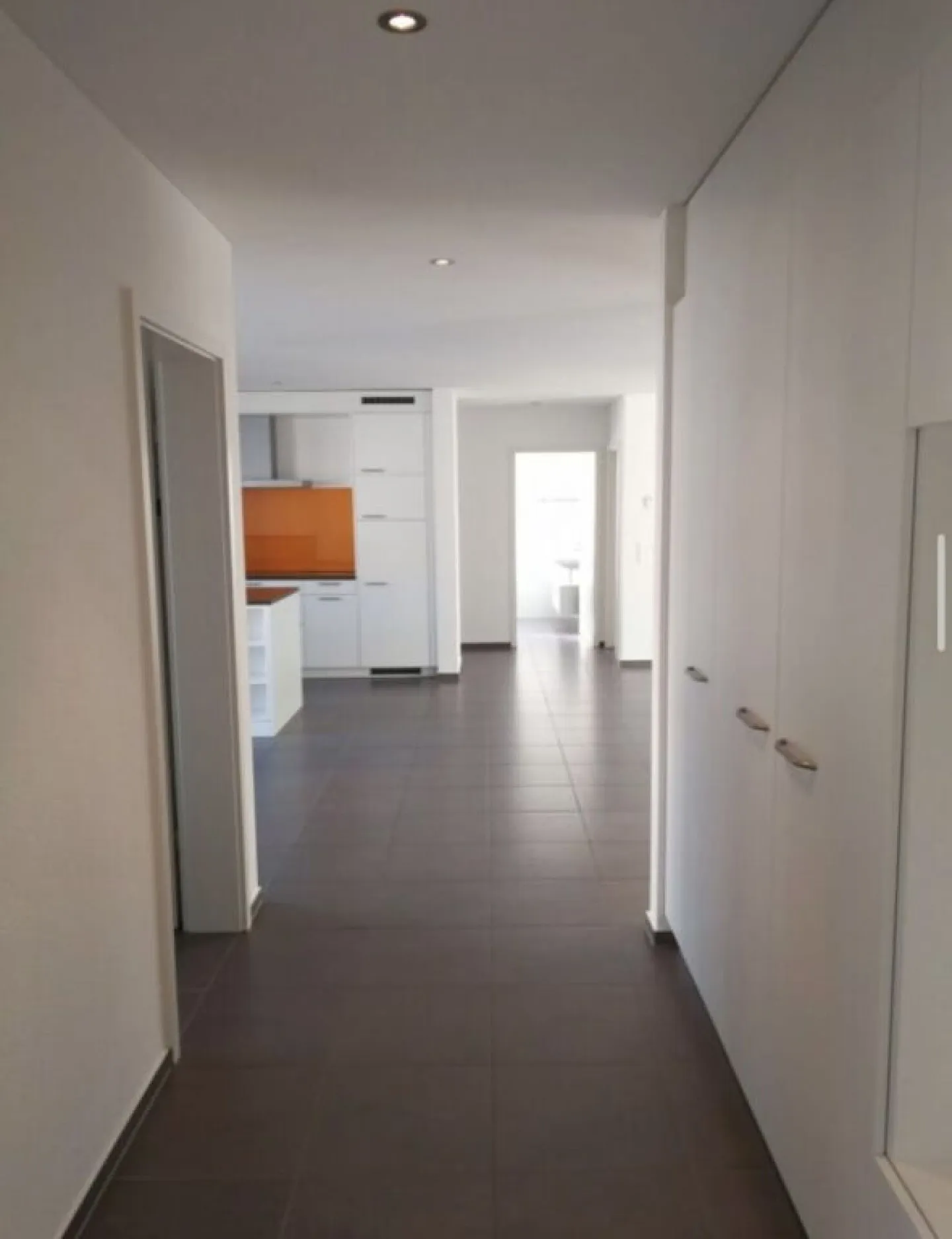 Modernes Apartment in Oftringen - Foto 4 von 11