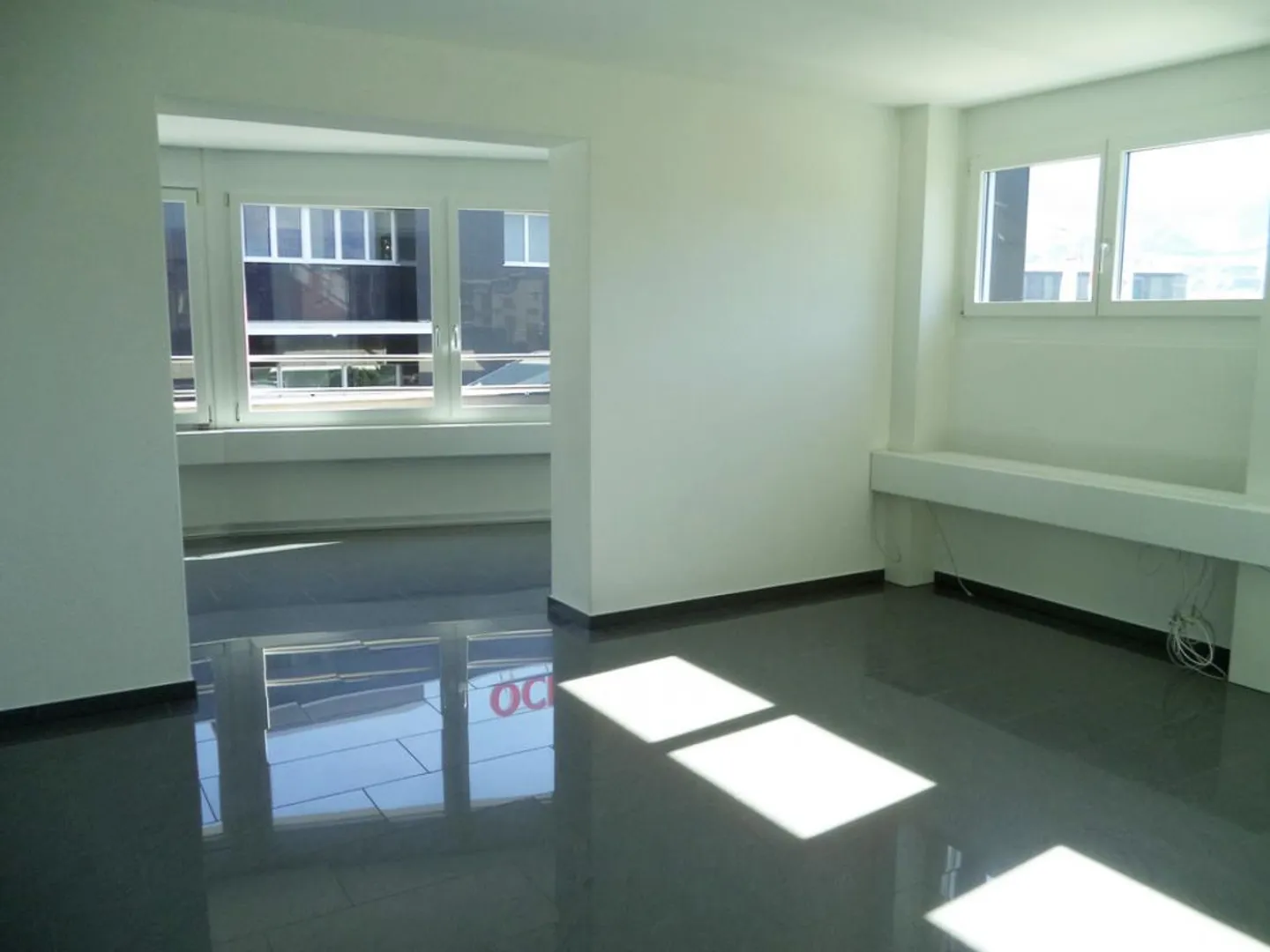 Posti di lavoro in una posizione perfetta! - Foto 6 di 6