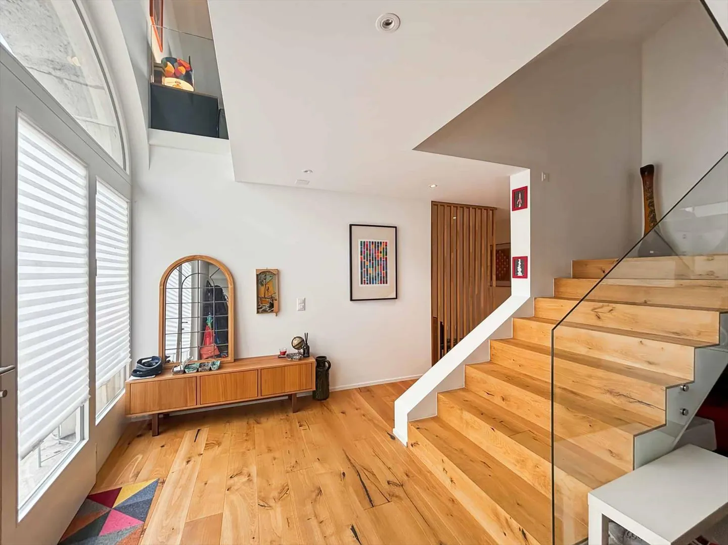 Duplex 6,5 camere con vista lago completamente ristrutturato - Foto 1 di 13