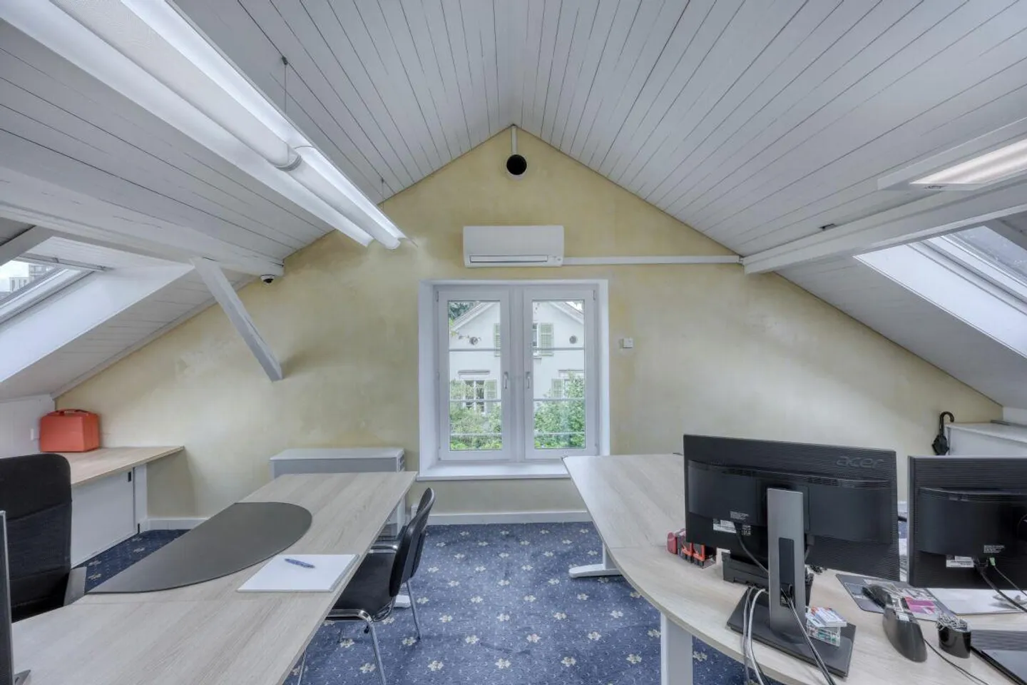 Top-Büro direkt beim Bahnhof - Foto 4 von 5