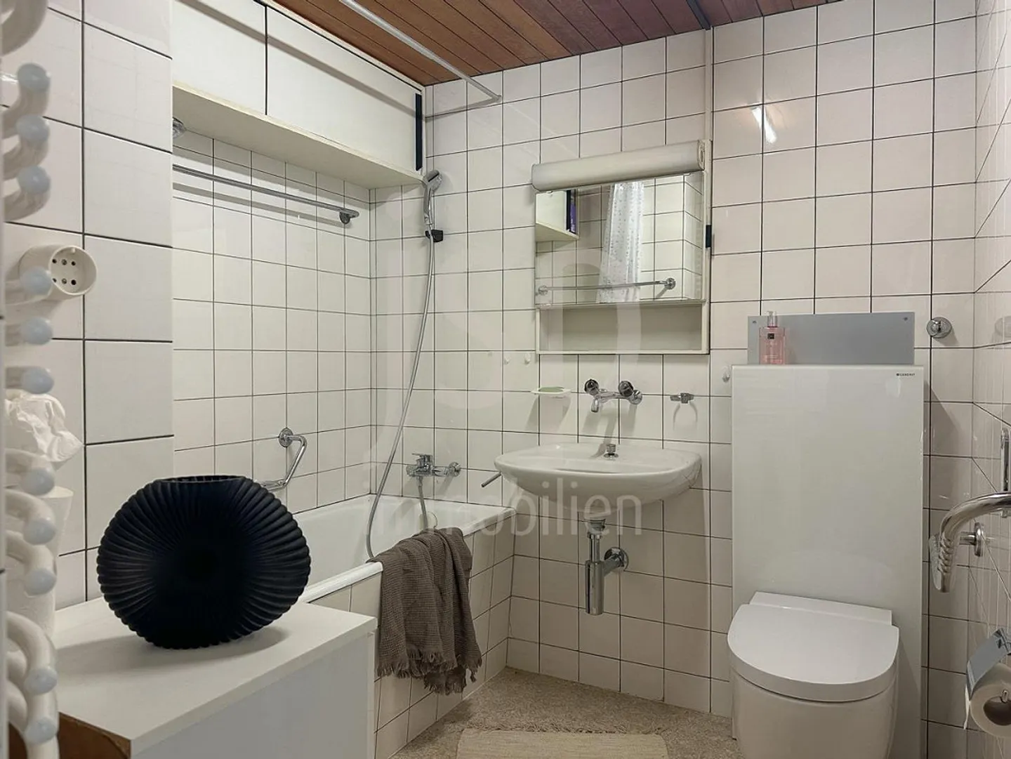 7 Zimmer Einfamilienhaus mit Baulandreserve - Photo 11 of 30