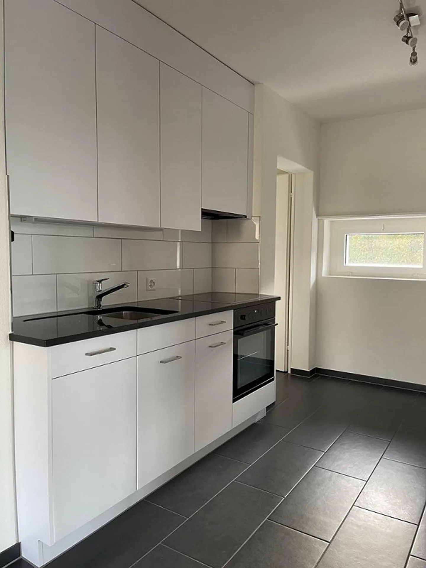 Gemütliche Wohnung in Baden - Foto 3 von 8