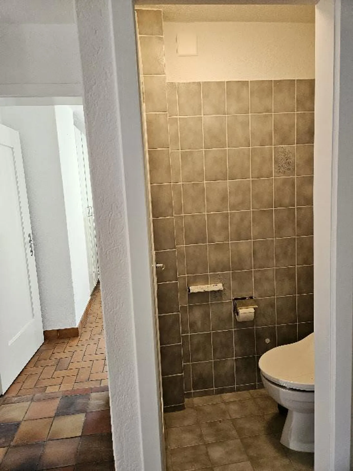 4 1/2 rooms, freshly renovated, central, quiet, beautiful view - Photo 9 of 9