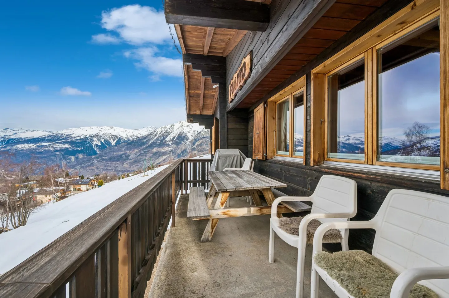 Chalet valaisan avec deux unités résidentielles - Photo 8 sur 13