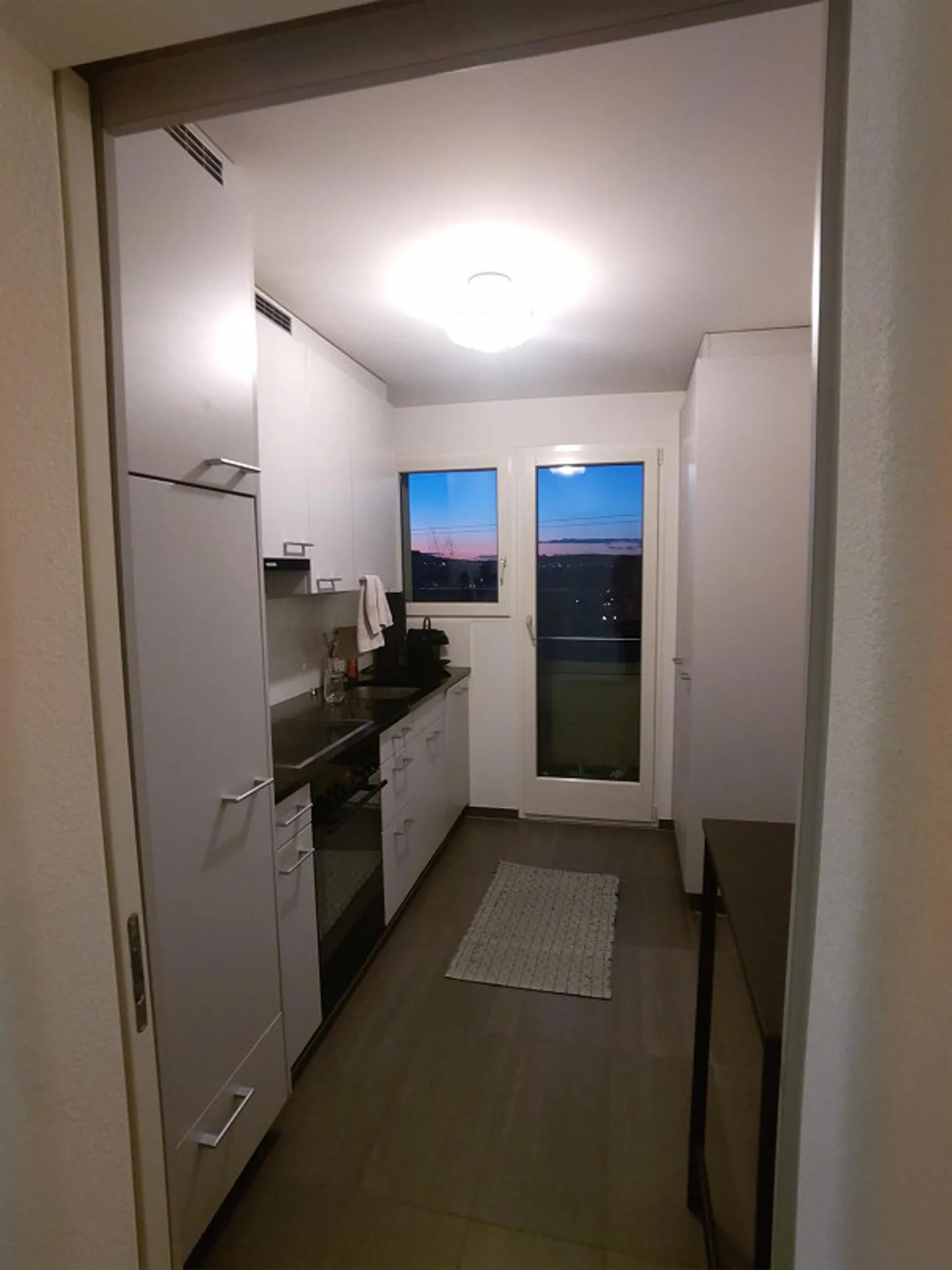 Charmante Wohnung mit Balkonen - Foto 4 von 6