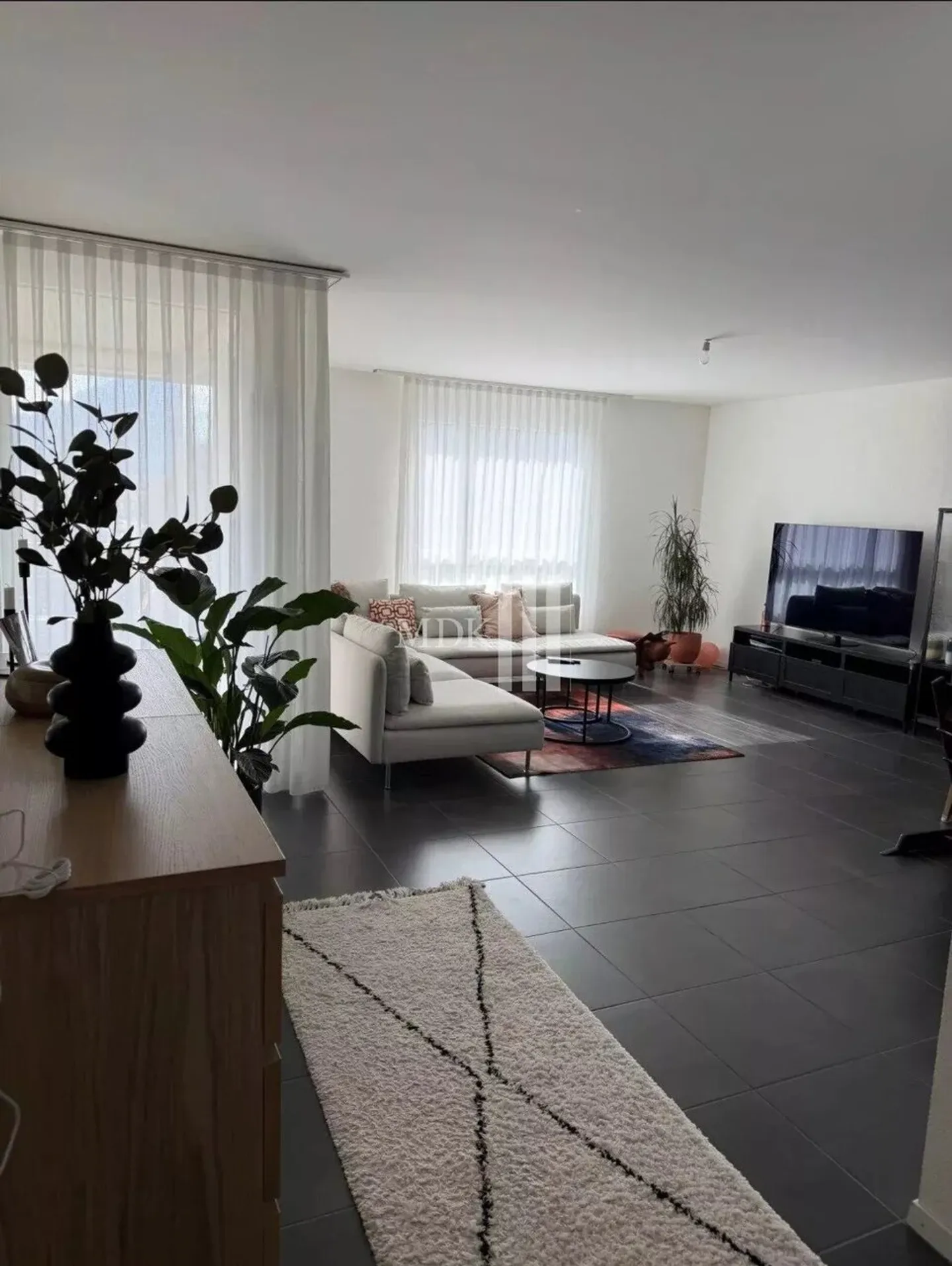 Appartement lumineux 4.5 pièces - Photo 1 sur 10