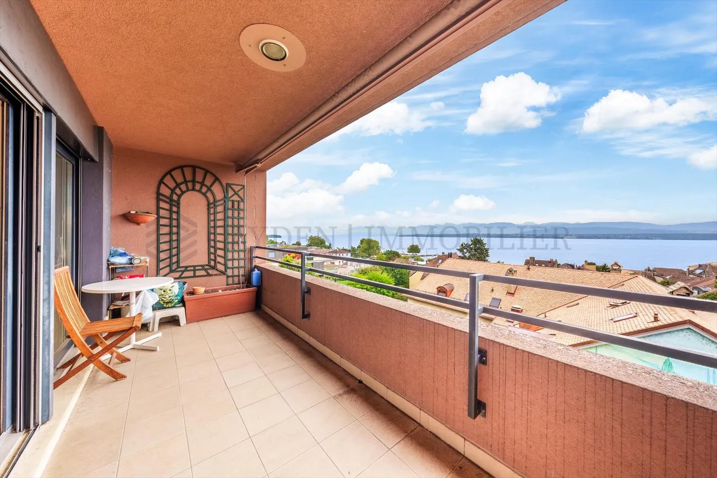 3.5 Room Apartment - Photo 2 of 5