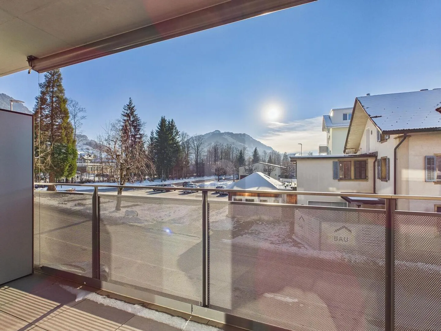 CENTRAL AVEC VUE MONTAGNE UNIQUE - Photo 1 sur 6