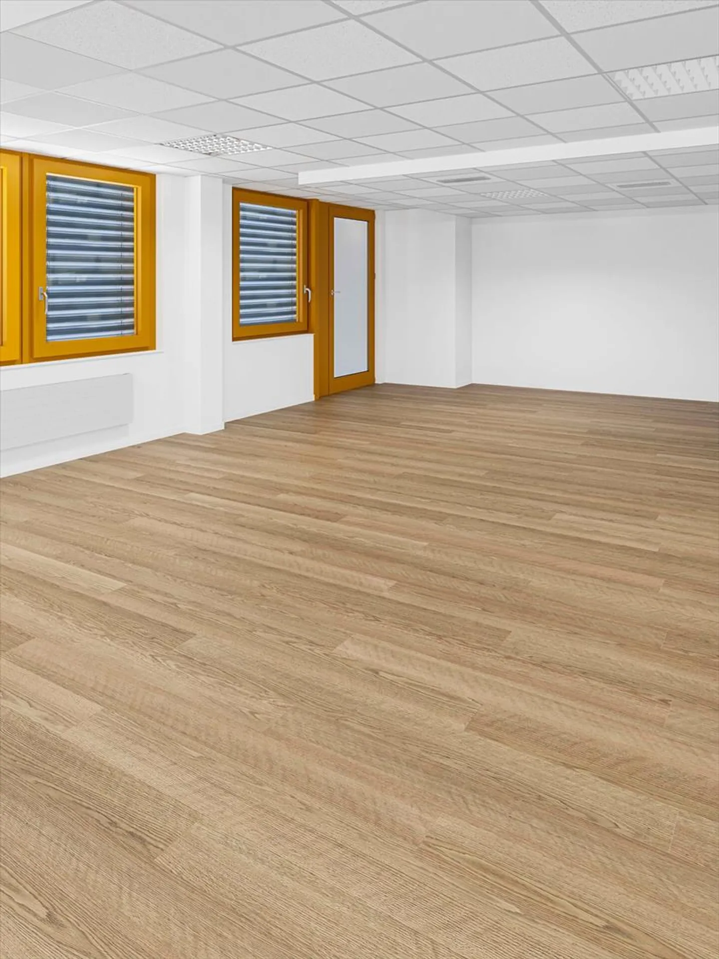 50 m² Fläche an der Route Suisse 7 - Ein funktionaler und zugänglicher Raum für - Foto 2 von 4