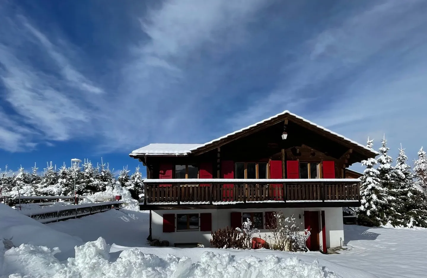 Settimanale o mensile - Chalet tipico nel centro di Nax - Foto 1 di 14