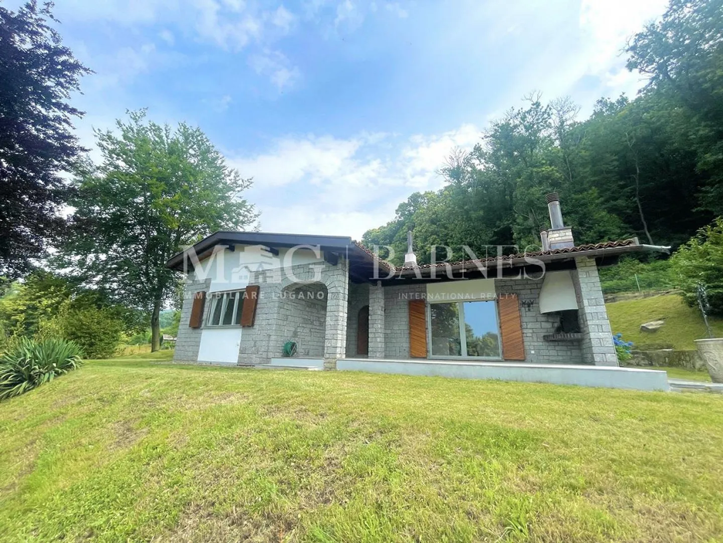 Sonniges Einfamilienhaus in Capriasca - Foto 3 von 14