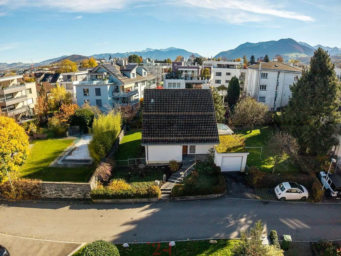 Maison individuelle de 6,5 pièces avec jardin et véranda à louer à Lachen... - Photo 2 sur 19