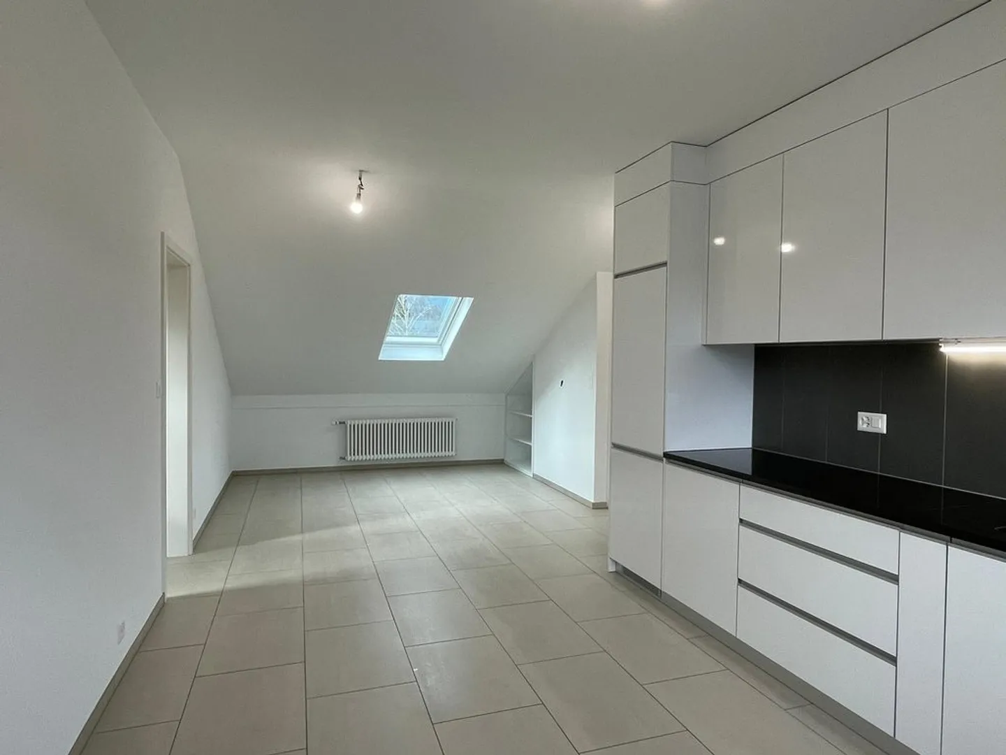 PAYERNE (VD) - 2.5 rooms on the 2nd floor - Photo 3 of 6