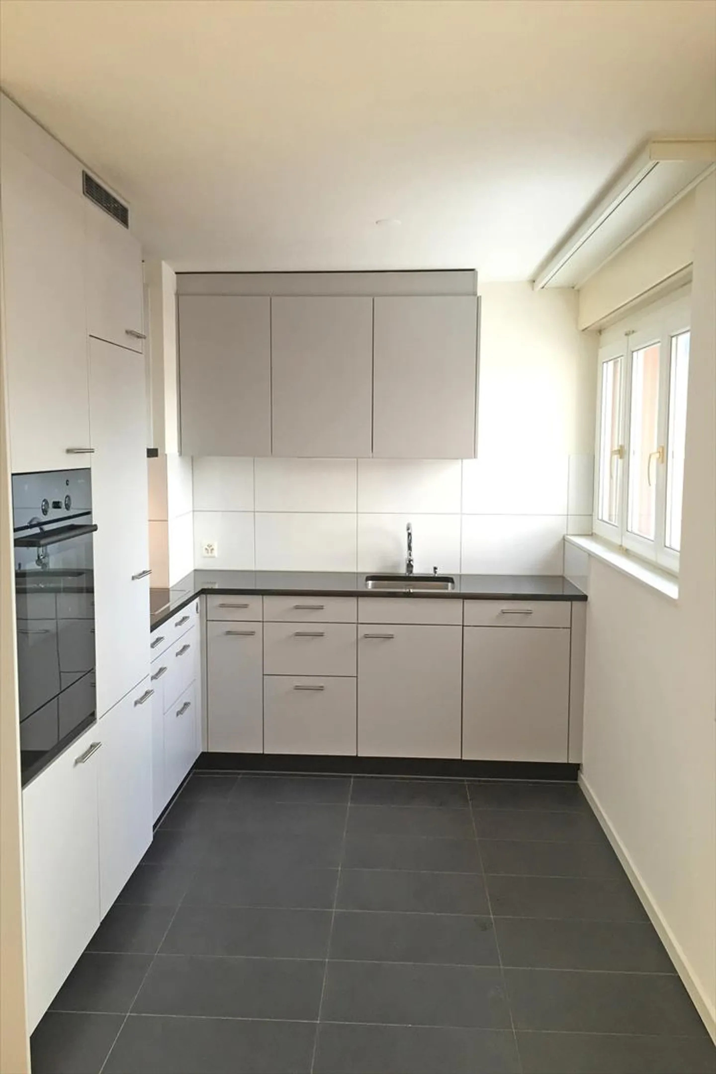 Appartamento moderno e luminoso a Regensdorf - Foto 5 di 6