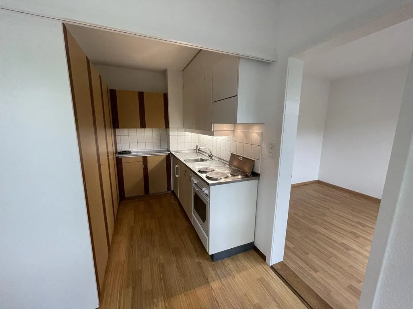 Appartamento 3.5 stanze in una posizione centrale! - Foto 2 di 6