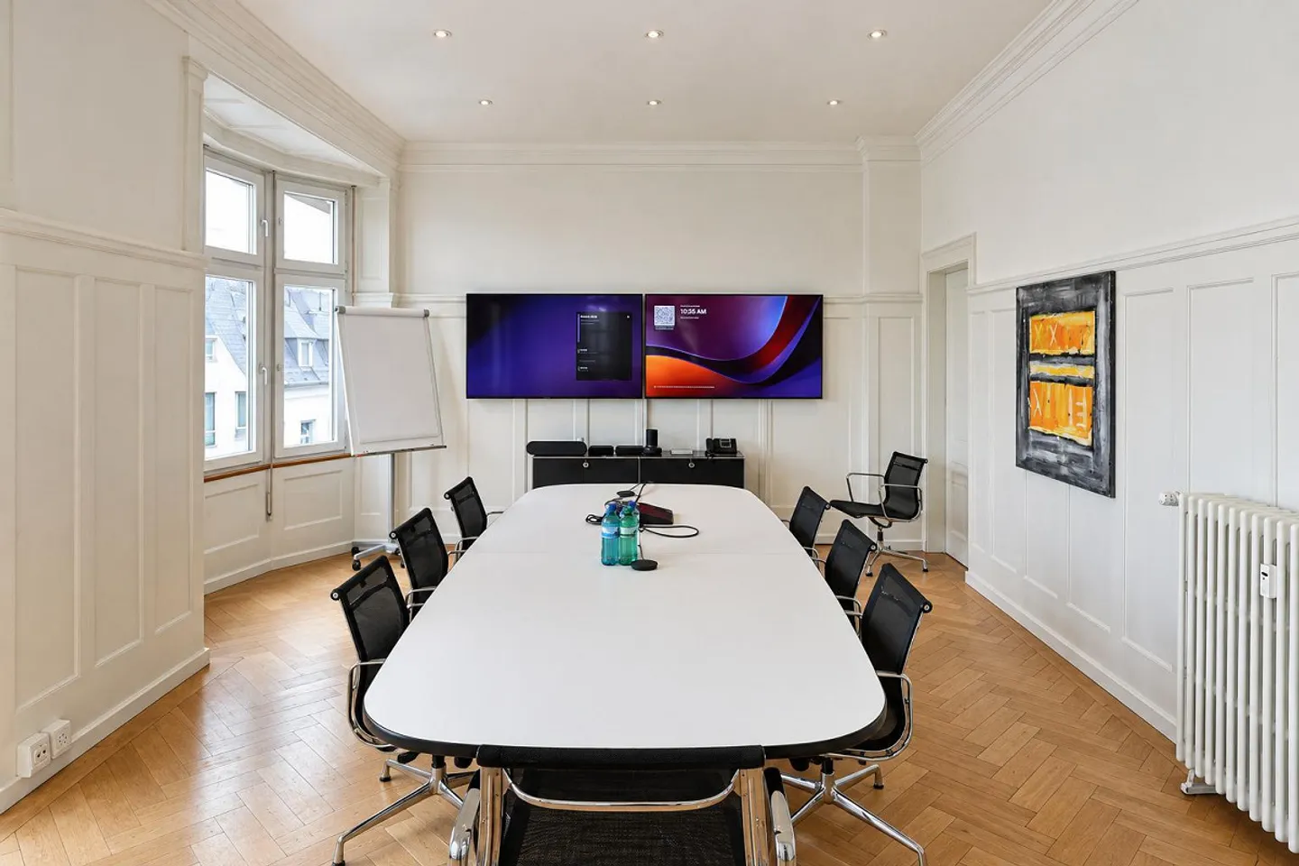 Espaces de bureau dans un immeuble commercial représentatif au centre-ville de Bâle - Photo 1 sur 12