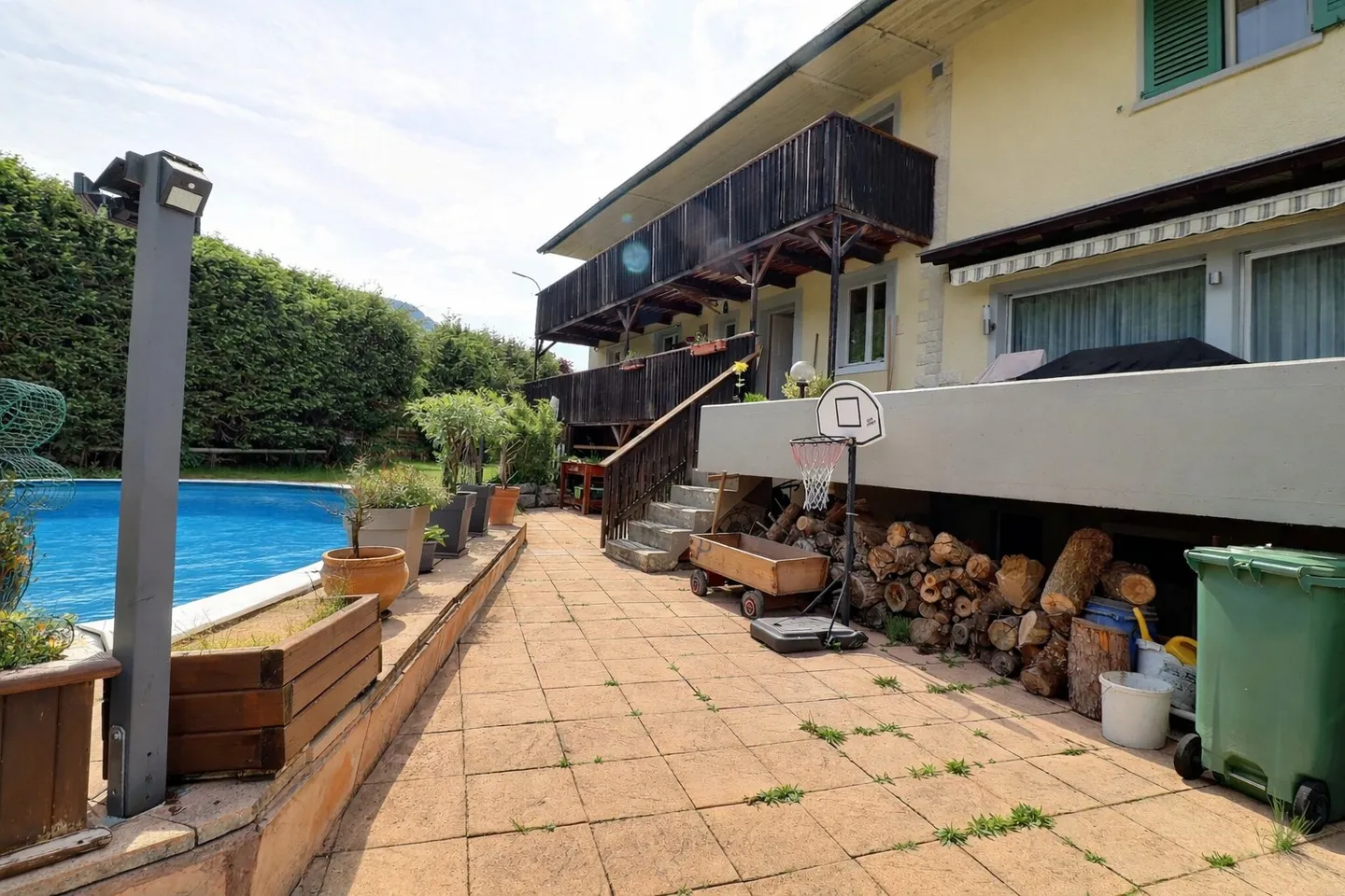 Grande Maison avec 2 Appartements et Piscine en Viager Occupé sans Loyer - Photo 2 sur 25