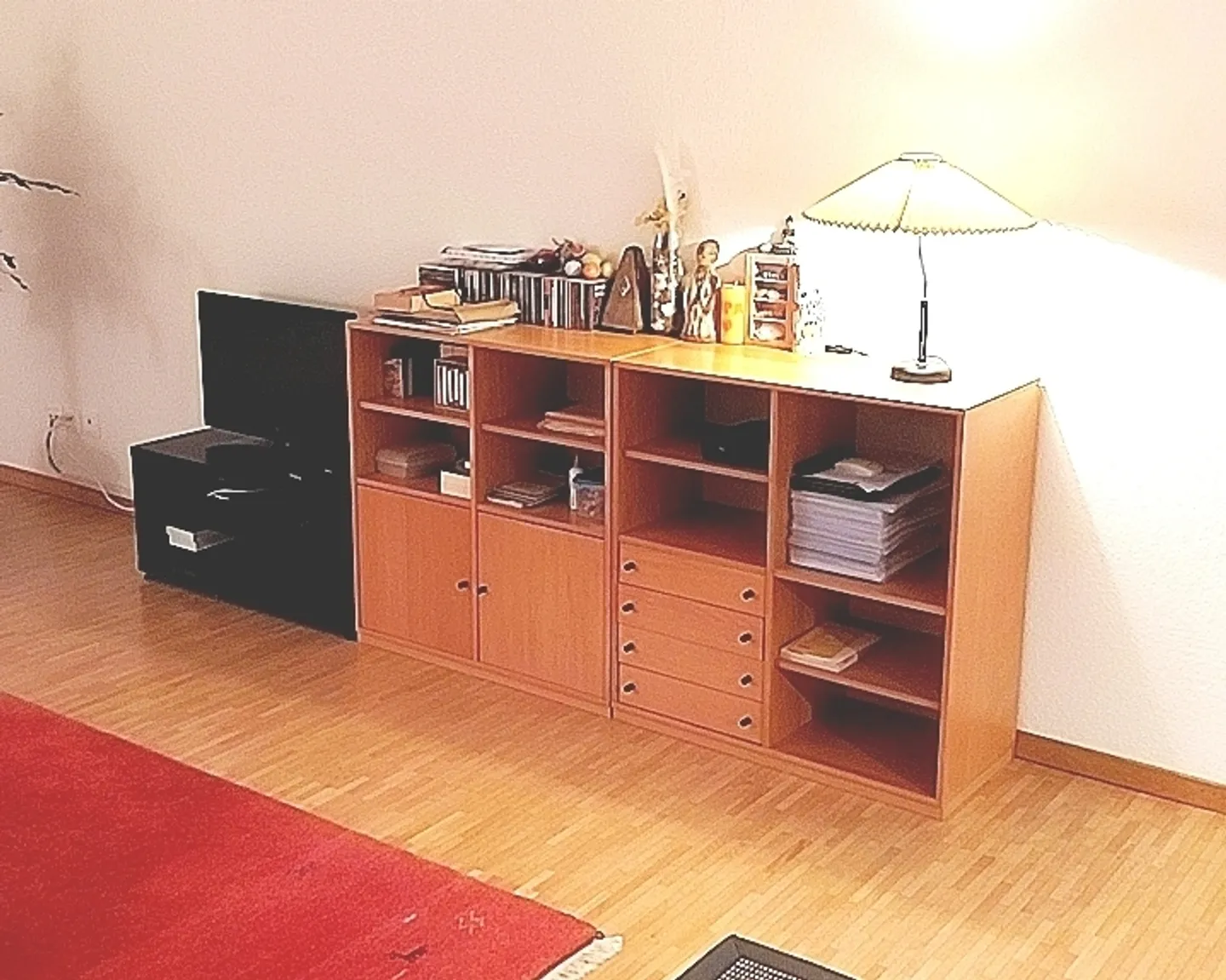 Appartamento moderno con balcone - Foto 2 di 7