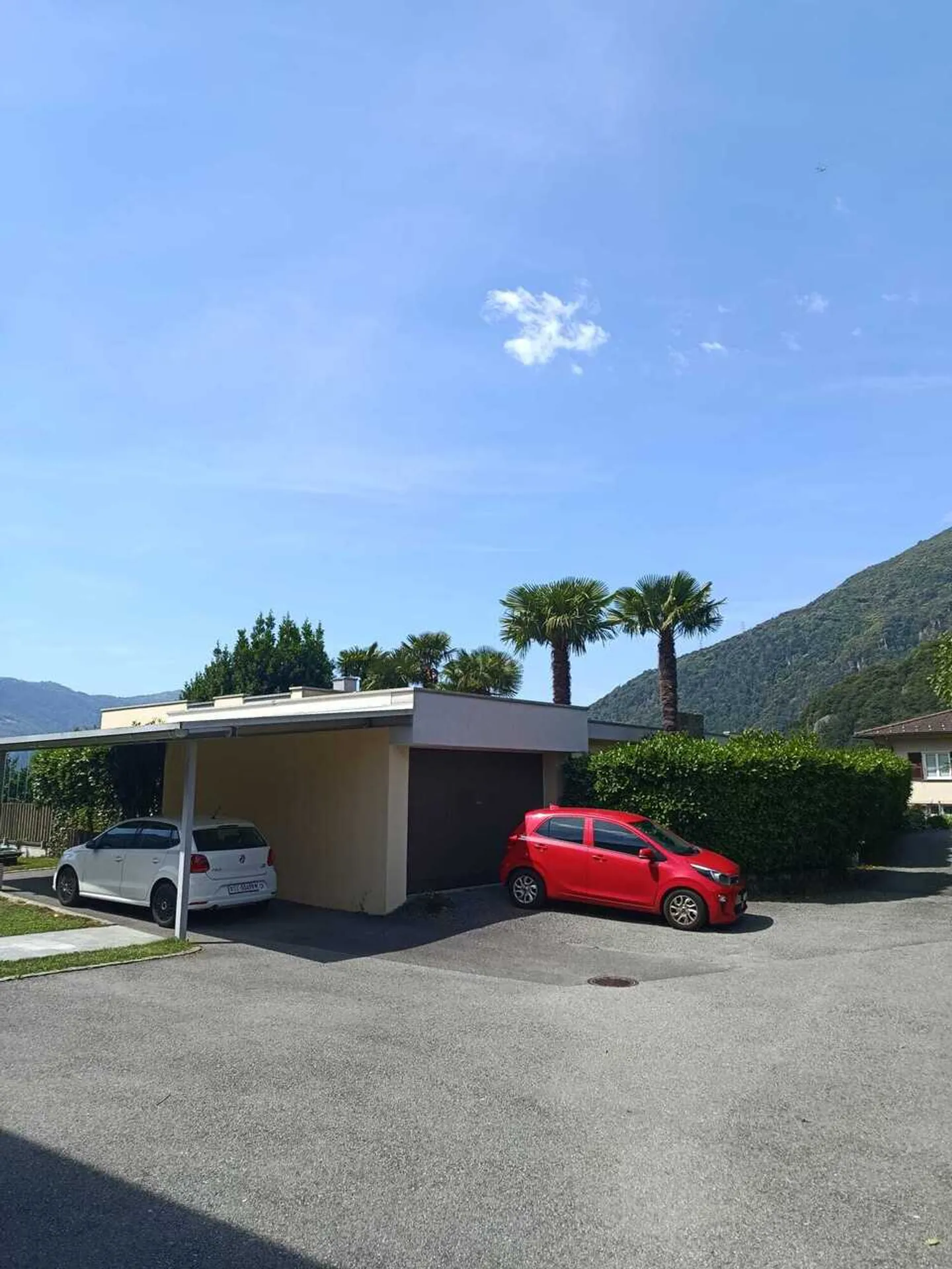 BELLINZONA/GALBISIO - Single-family villa with large garden - Photo 10 of 17