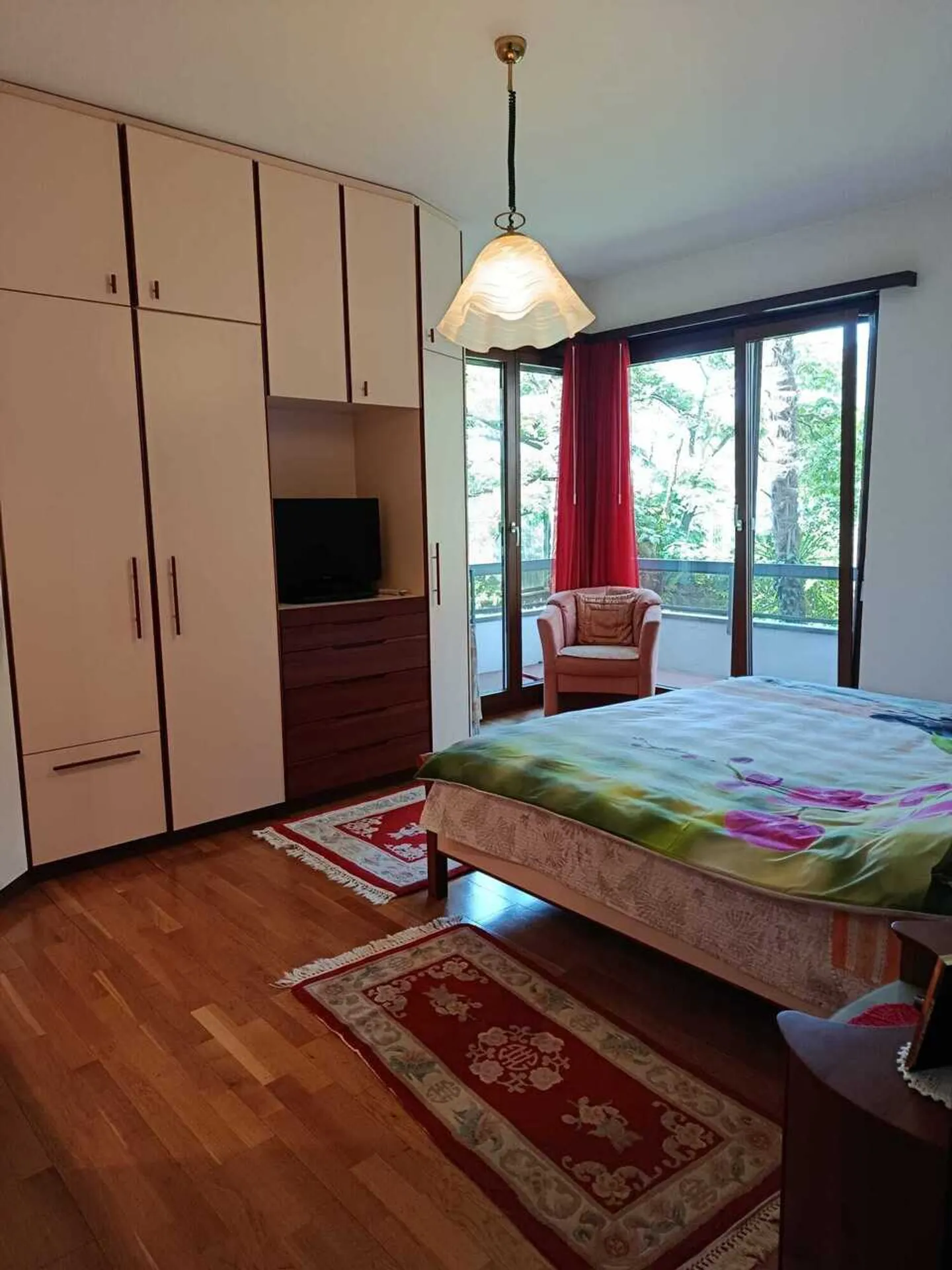 BELLINZONA/GALBISIO - Single-family villa with large garden - Photo 13 of 17